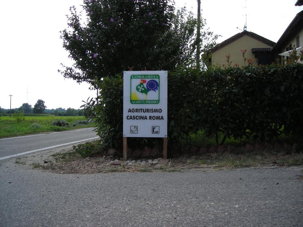 Agriturismo Cascina Roma Ozzero ภายนอก รูปภาพ